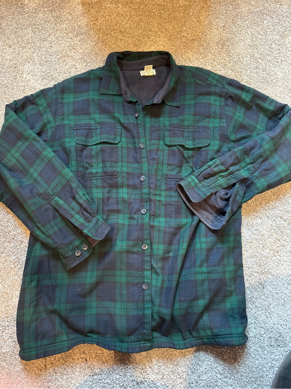 L.L. Bean XXL Men’s Navy and Green Fleece-Lined Flannel Shirt